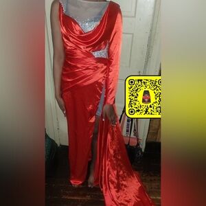 This was the first dress I brought but didn’t come how I wanted it to .